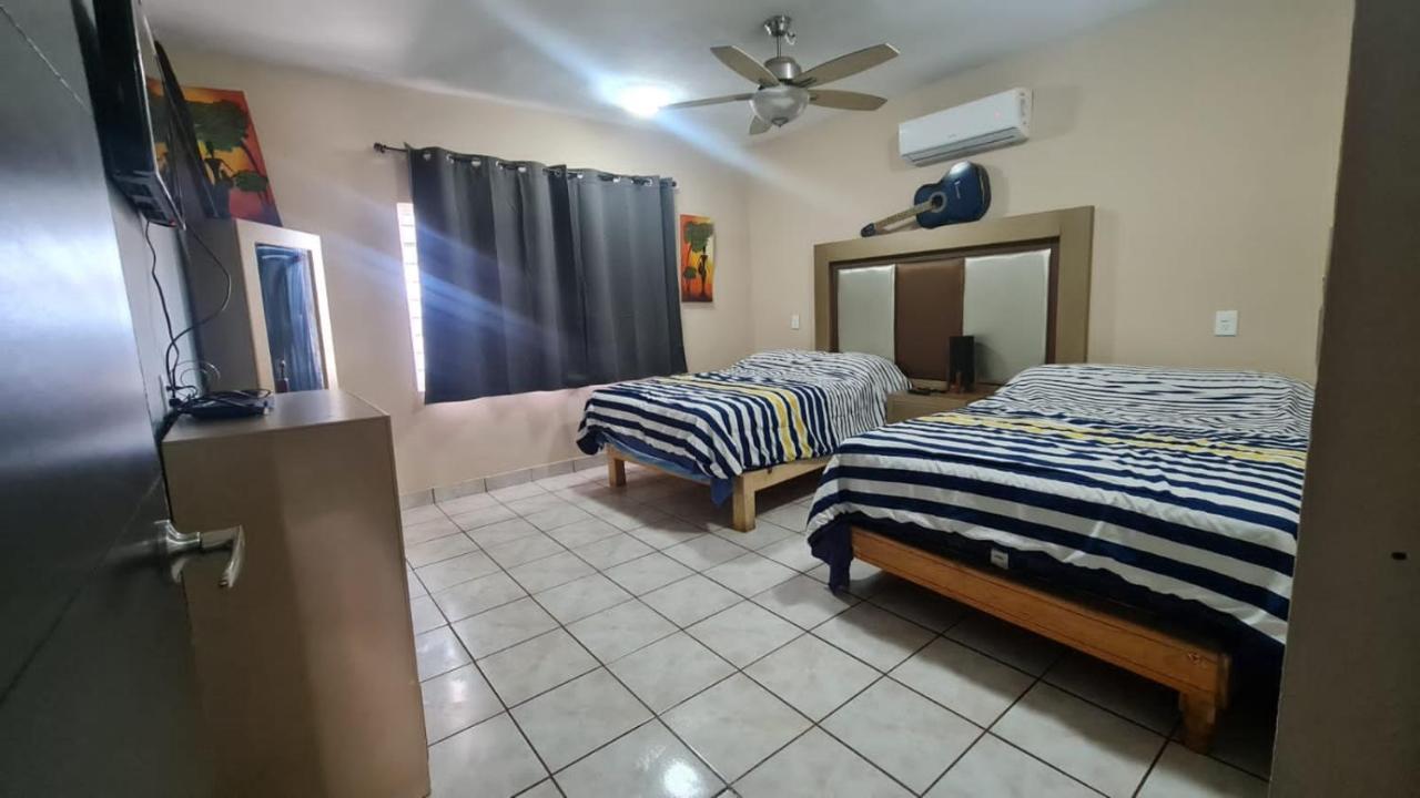 마사틀란 Casa A Pie De Playa Isla De La Piedra 아파트 외부 사진
