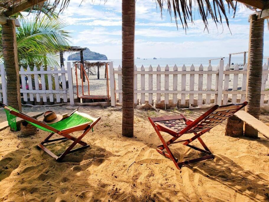 마사틀란 Casa A Pie De Playa Isla De La Piedra 아파트 외부 사진